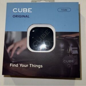 CUBE Bluetooth Tracker - Black